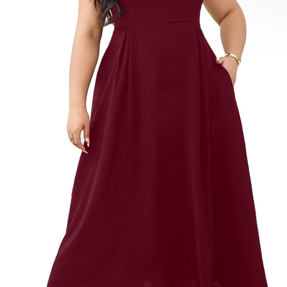 Elegant Burgundy Maxi Dress